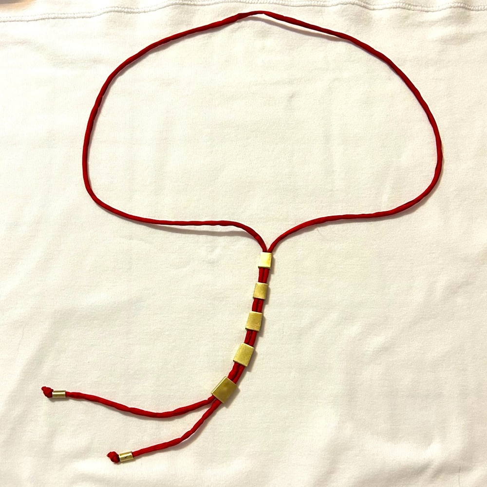 💍 5/$10 Red and gold necklace